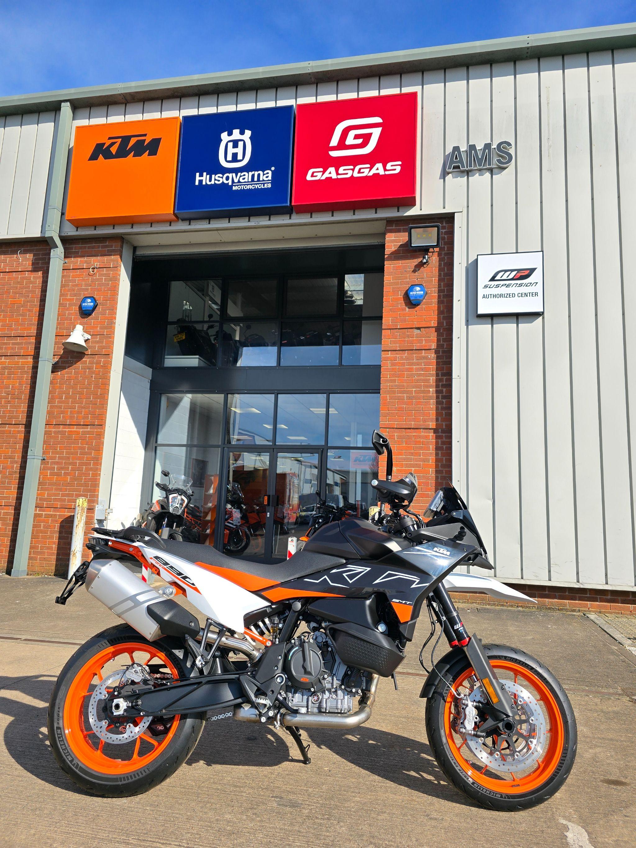 2024 KTM 890 X-Ring Euro 5
